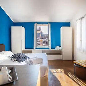 Apartamento Urbanicooh San Petronio - Torre Asinelli View, Bolonia